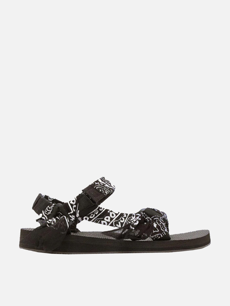 Trekky Sandal in Black Bandana