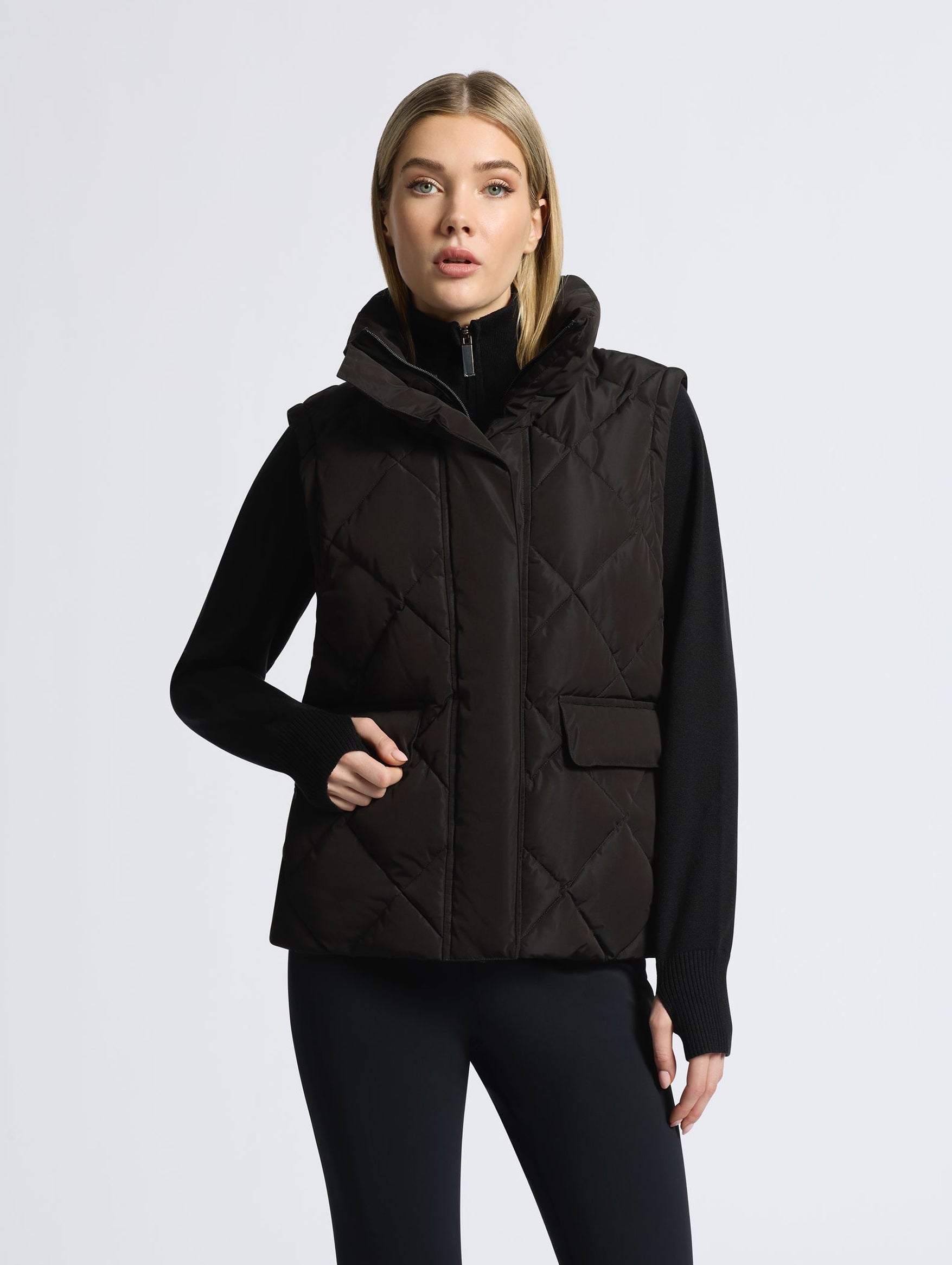 Bettina Ski Jacket in Black