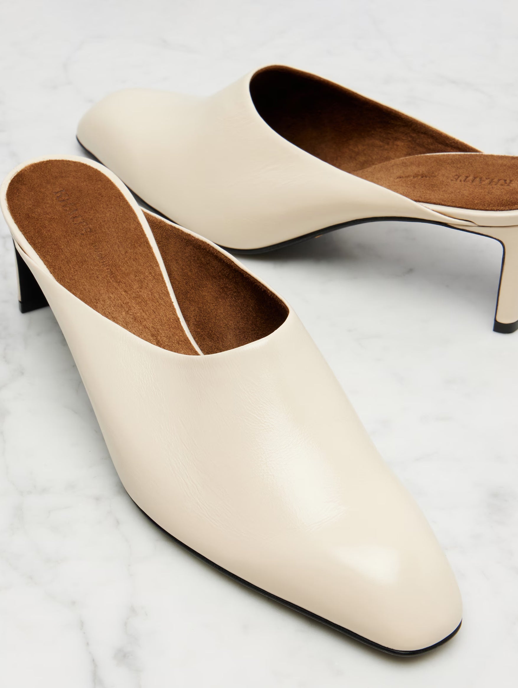 Colt Low Mule in Cream