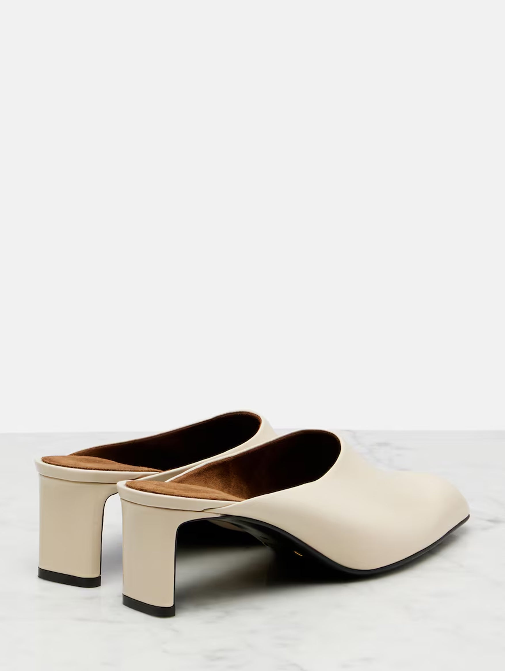 Colt Low Mule in Cream