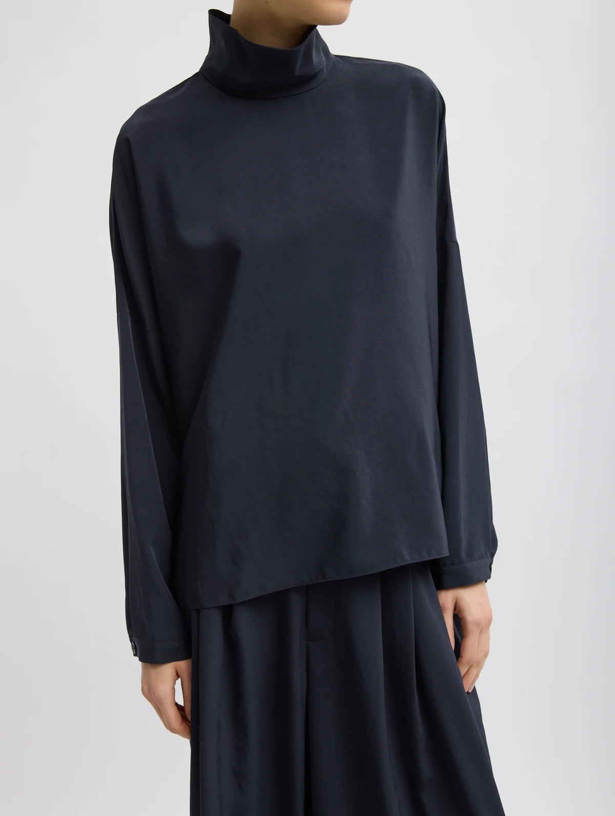 Relaxed Suiting Funnel Neck Dolman Sleeve Top in Navy