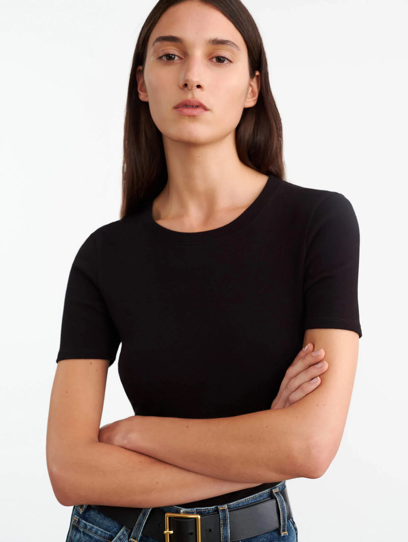 Elin Tee in Black