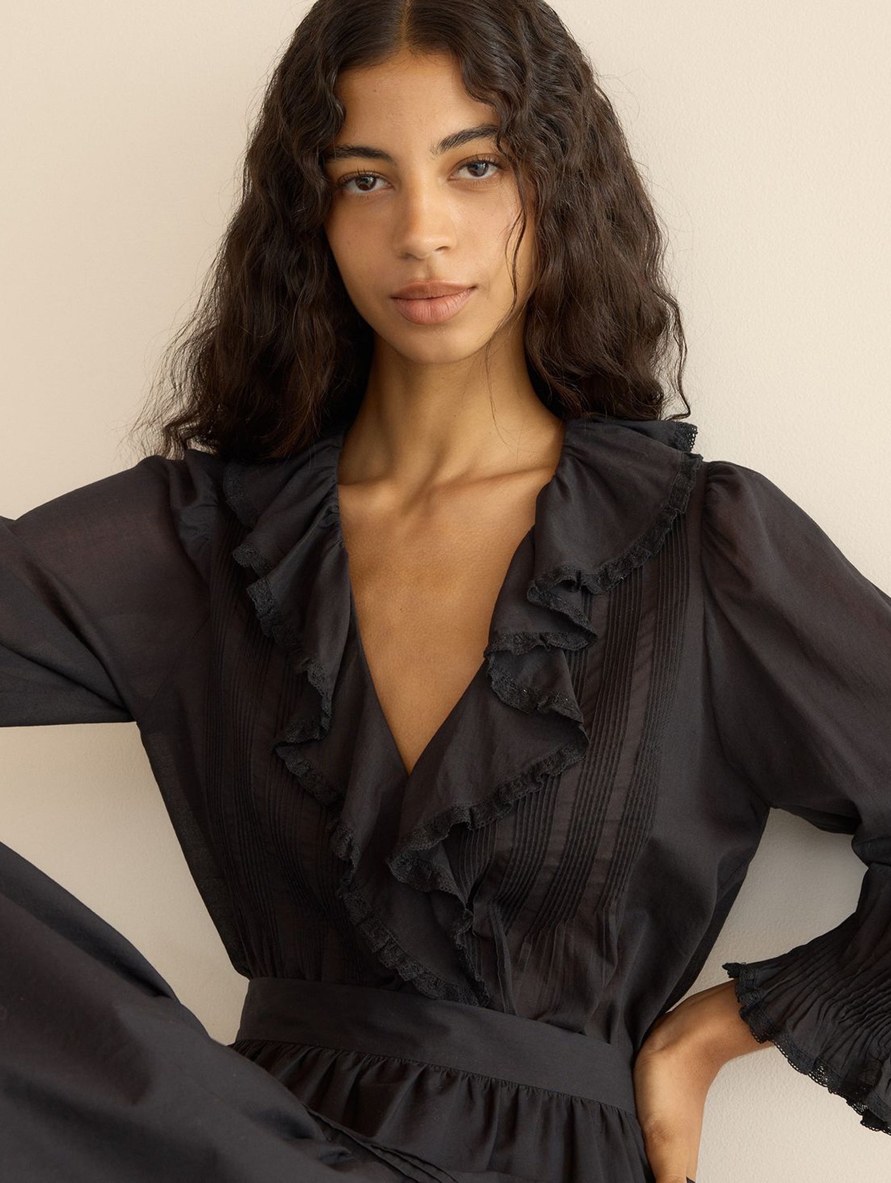 Hardy Cotton Top in Black