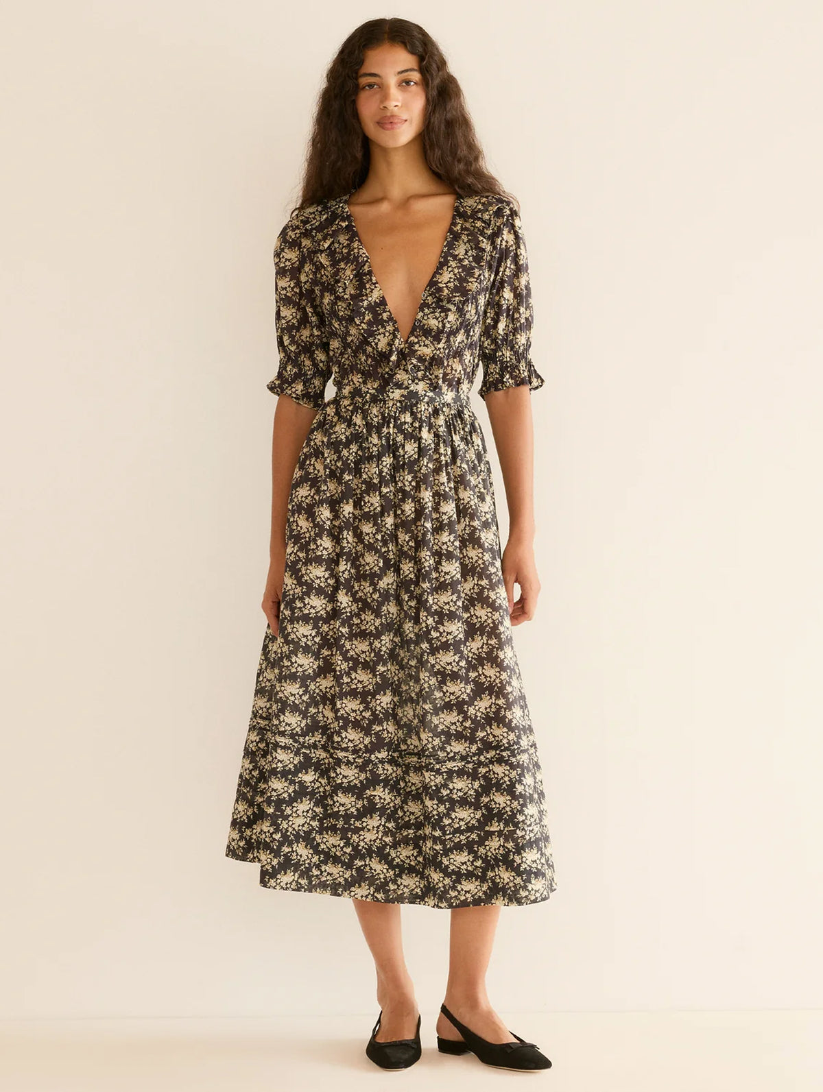 Henri Cotton Top in Noir Rosier Floral