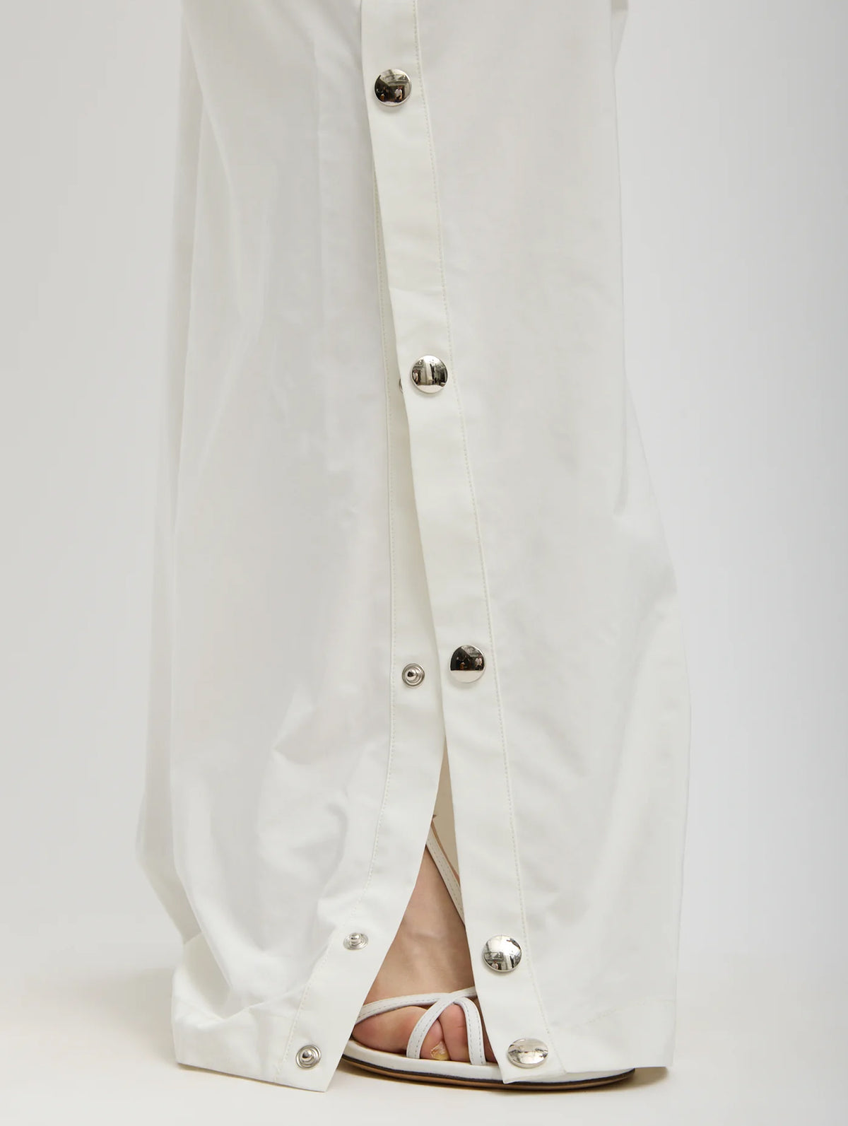 Nylon Snap Pull On Regular Jogger in White