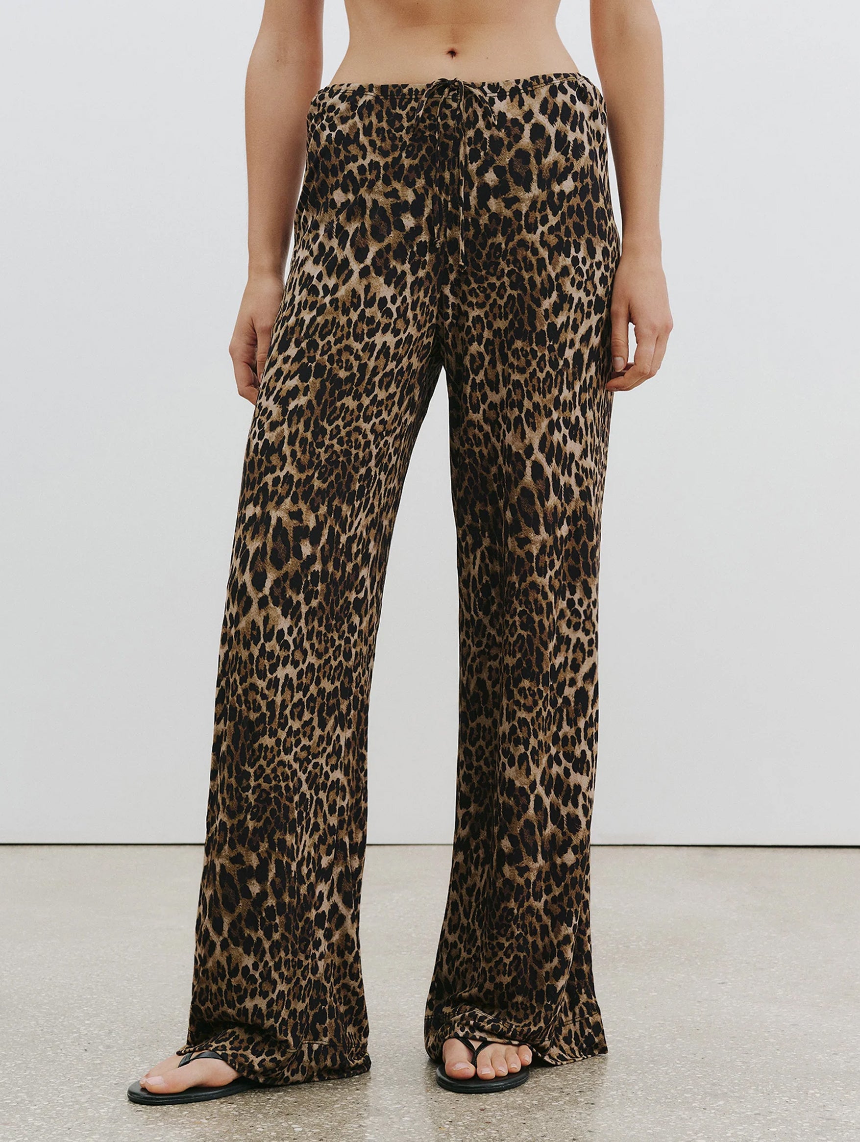 Adriel Pant in Vintage Leopard