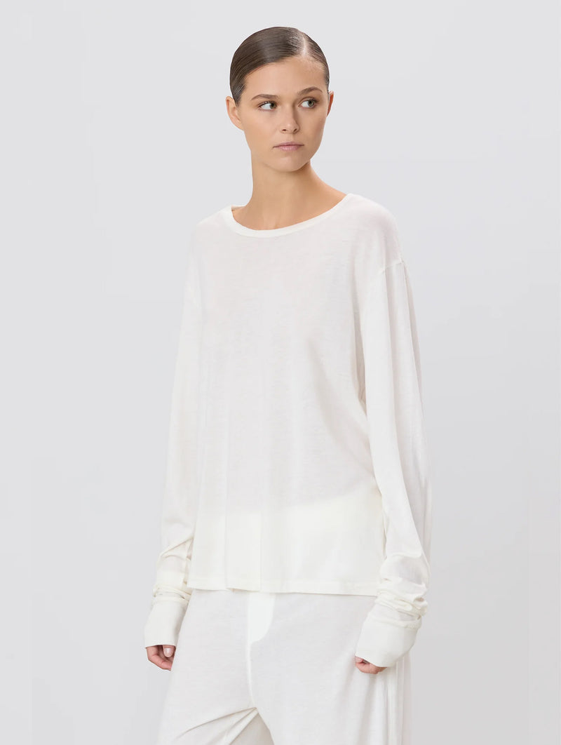 Long Sleeve Boyfriend T-Shirt in Ivory