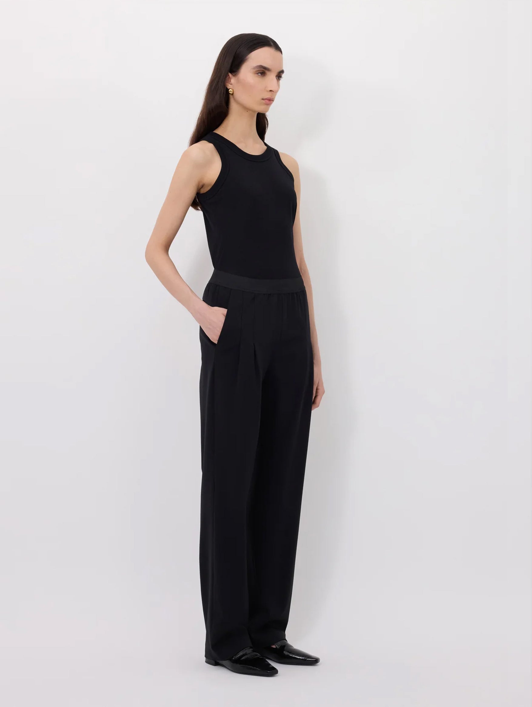Niro Wool Elastic Waistband Pants in Black