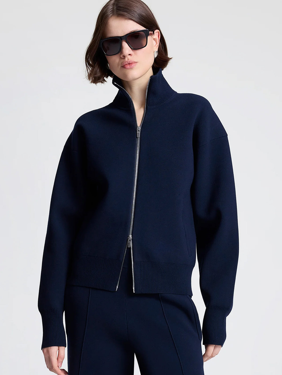 Oliver Zip Knit Cardigan in Navy
