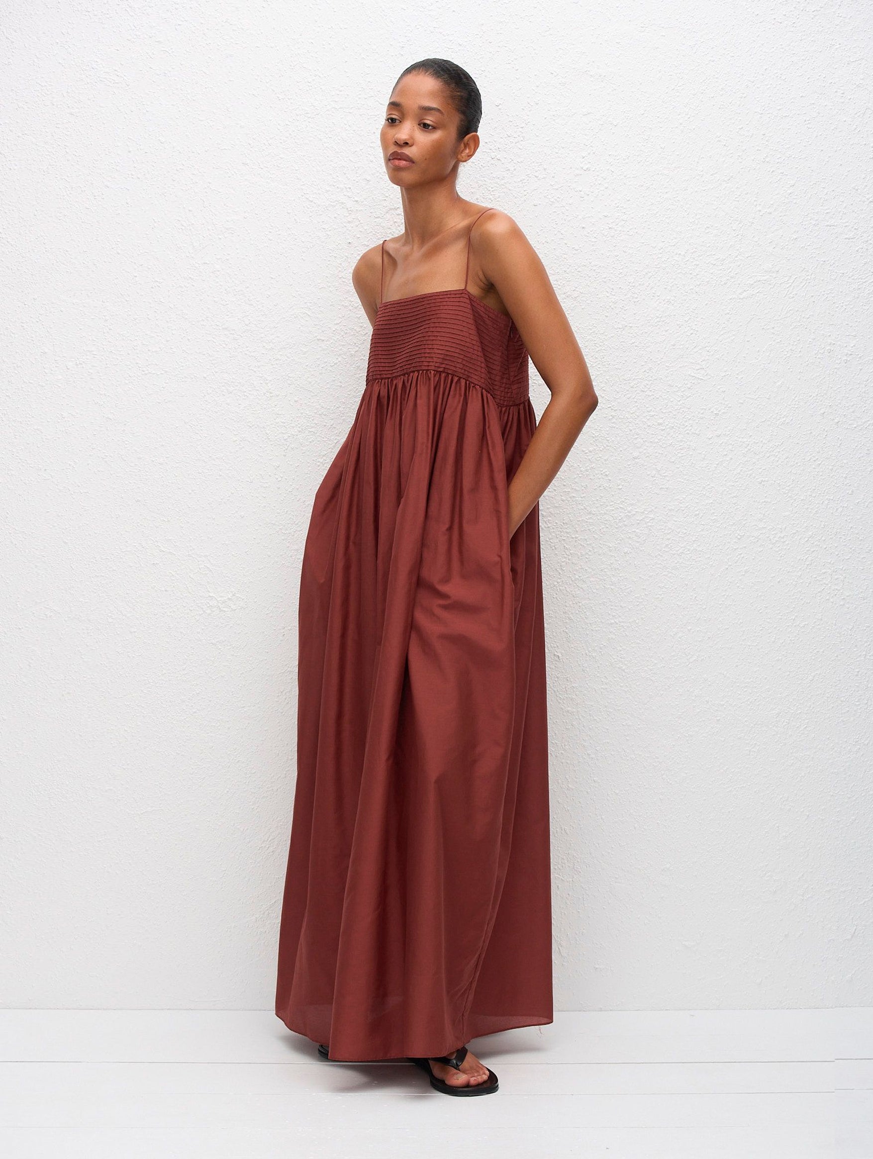 Empire Pintuck Bodice Dress in Maroc