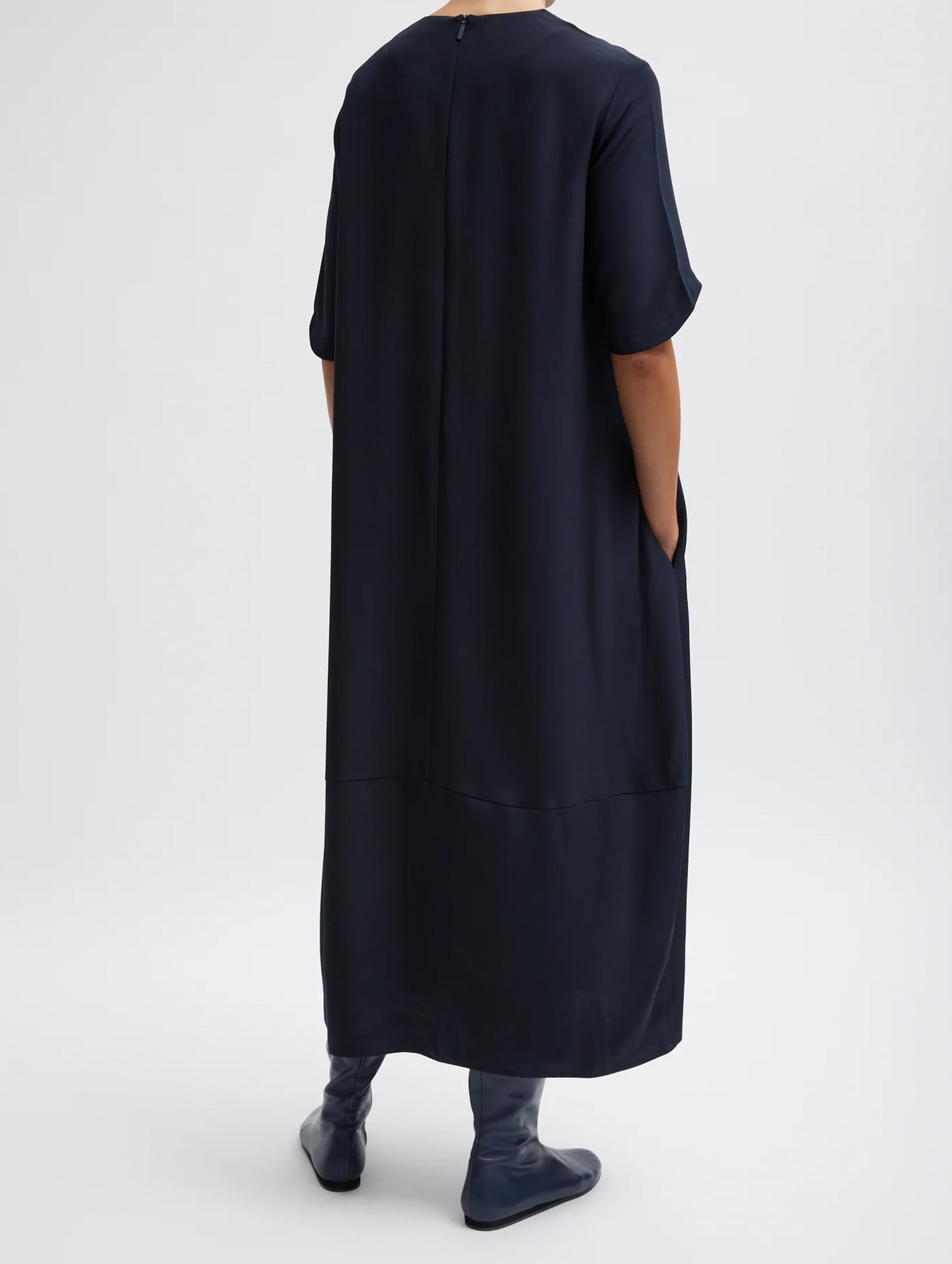 4 Ply Silk T-Shirt Dress in Dark Navy