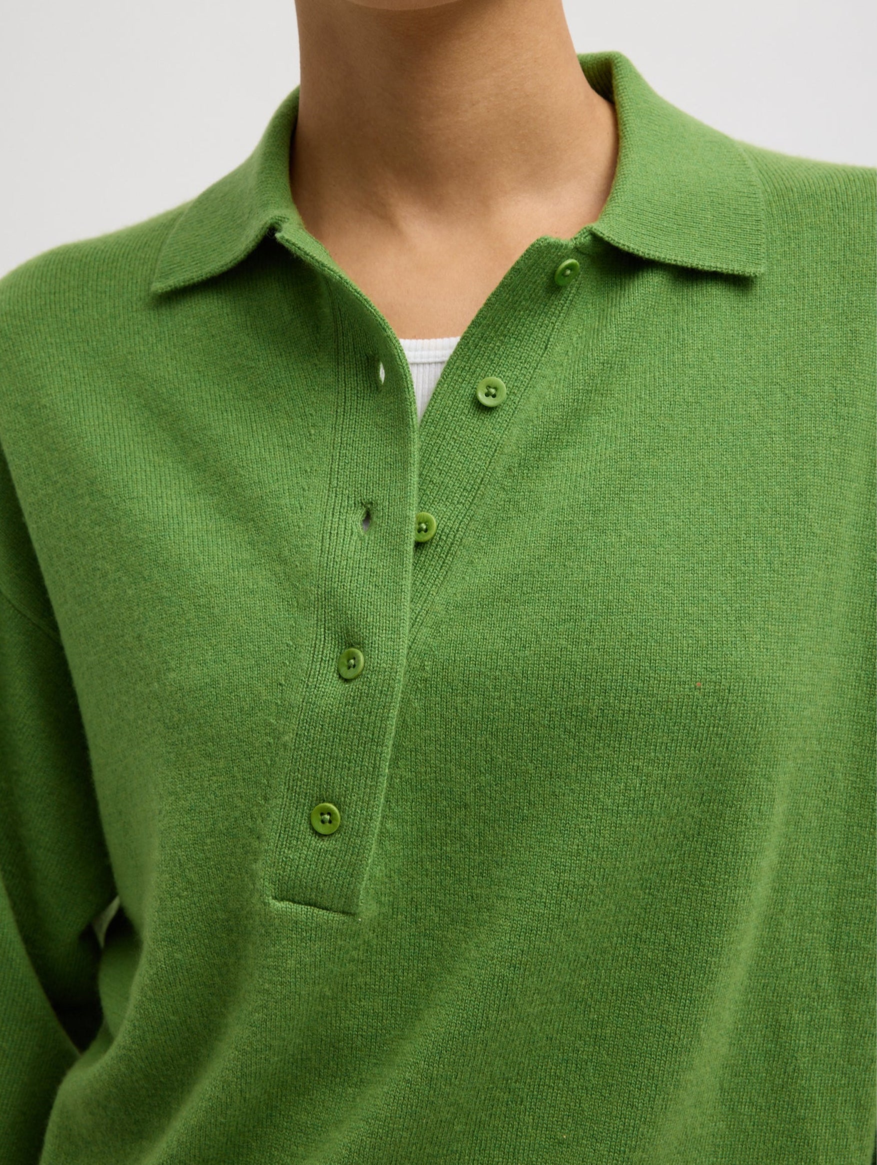 Washable Cashmere Oversized Easy Polo in Avocado