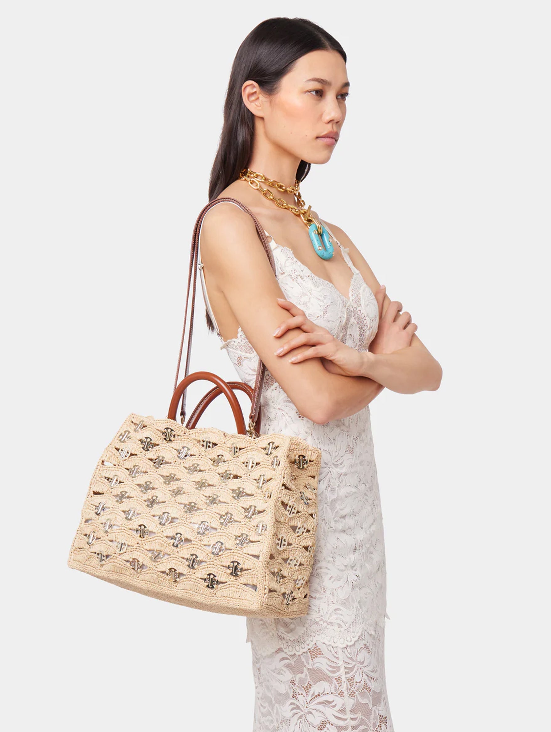 Raffia Tote Bag in Gold