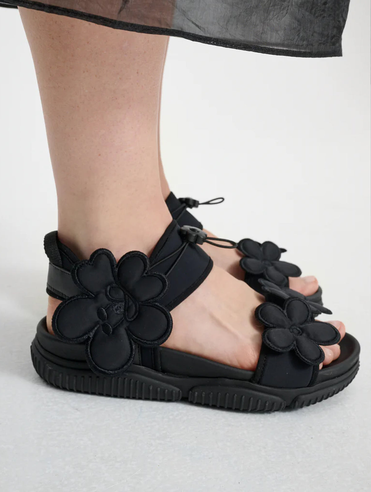 Cilla Sandals in Black