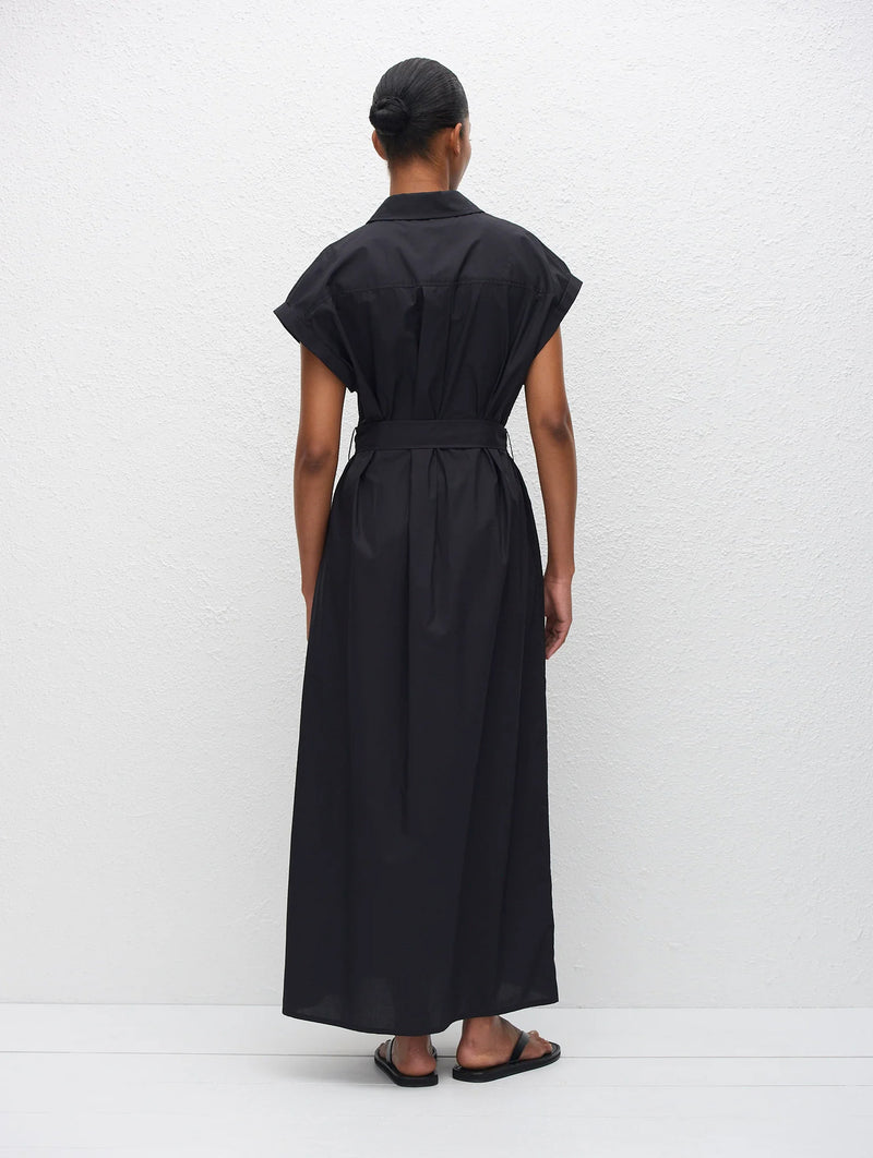 Sleeveless Shirt Dress in Black