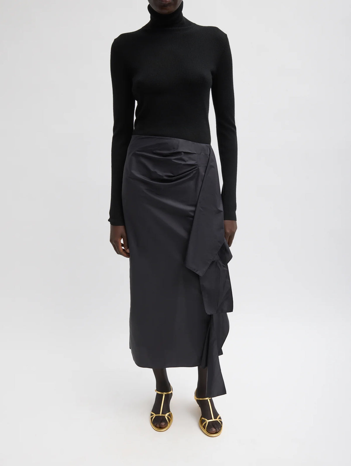 Italian Sporty Nylon Ribbon Skirt in Black