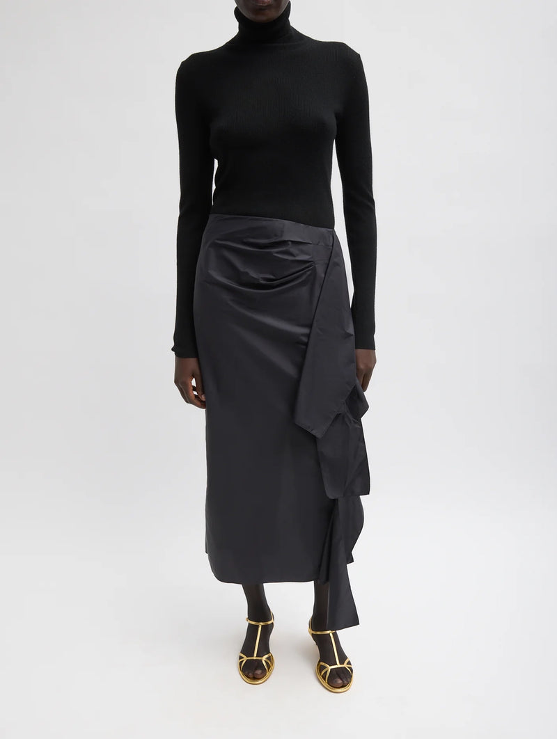 Italian Sporty Nylon Ribbon Skirt in Black