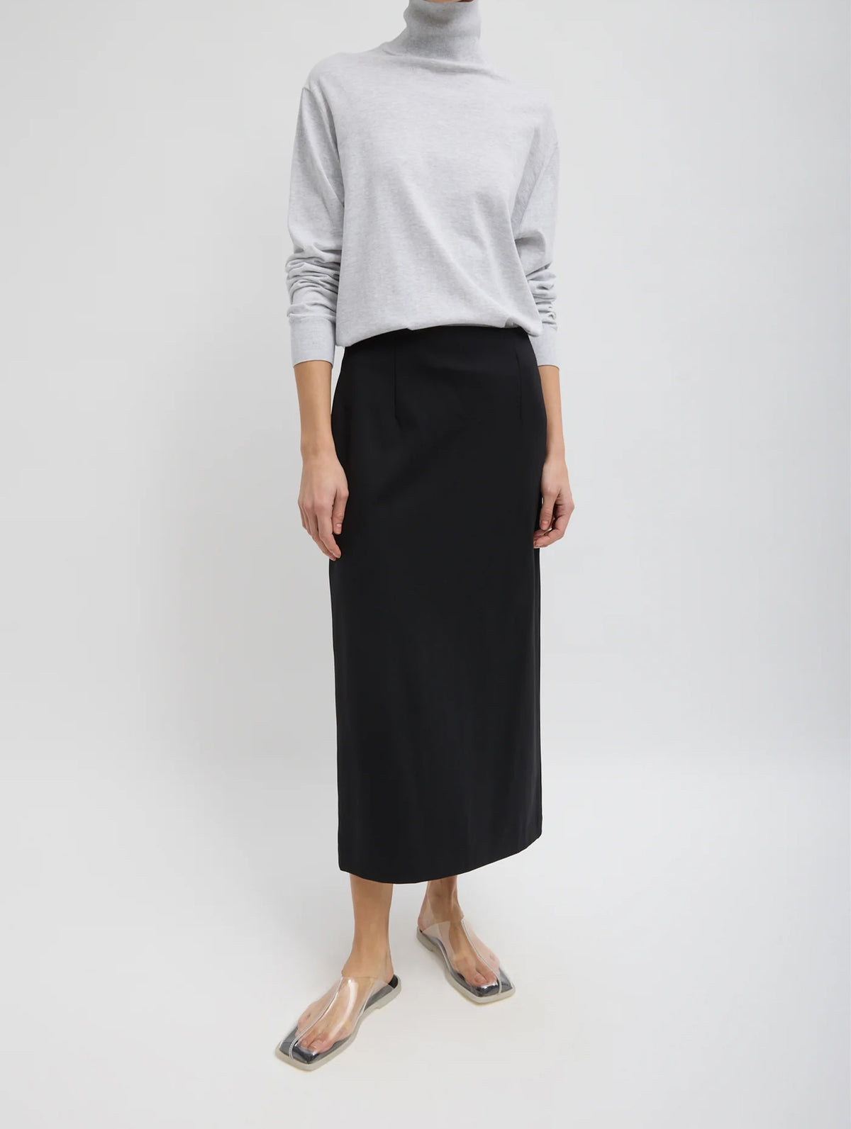 Compact Ultra Stretch Knit Pencil Skirt in Black
