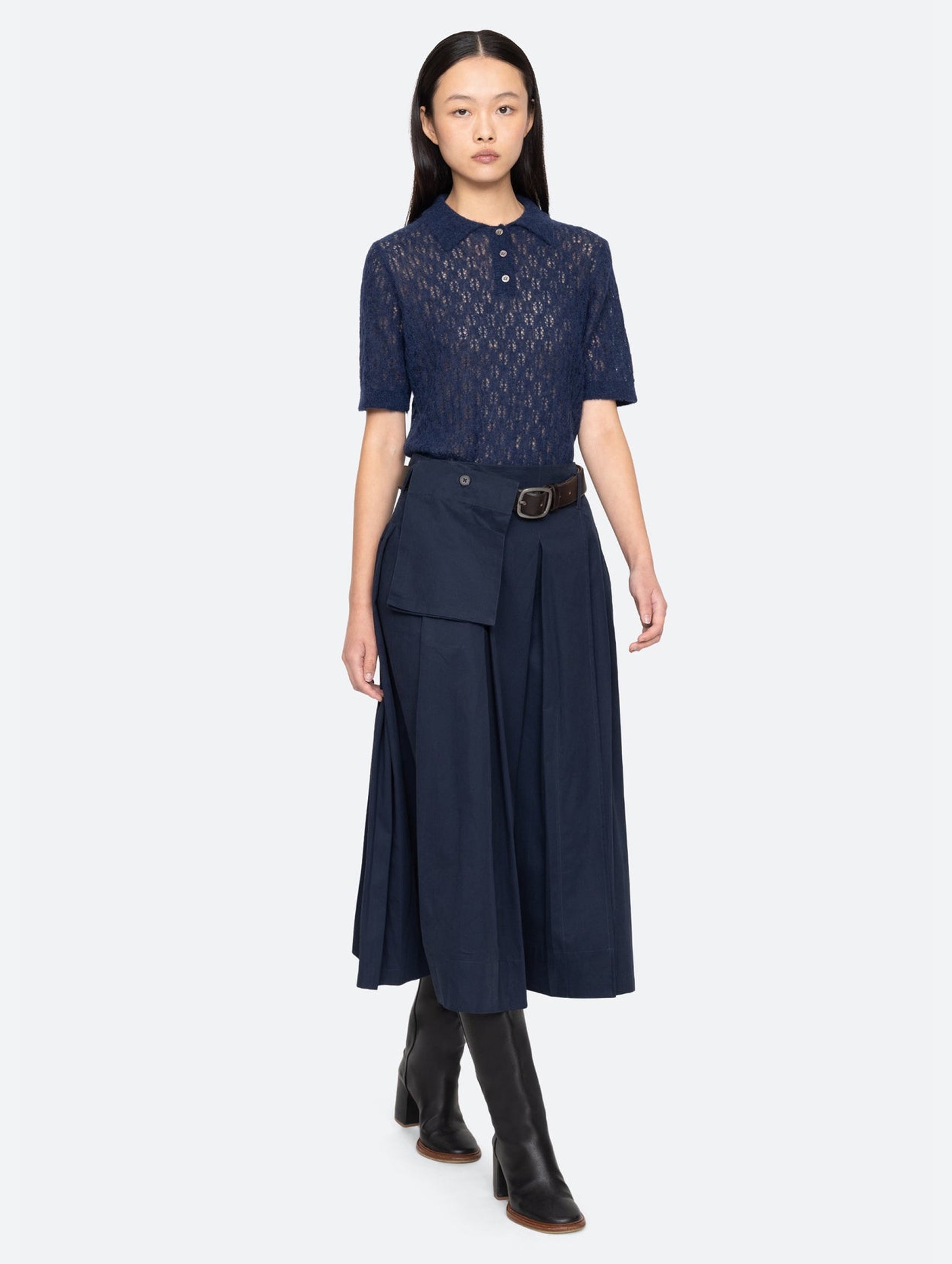 Teagan Knit Short Sleeve Sweater in Navy