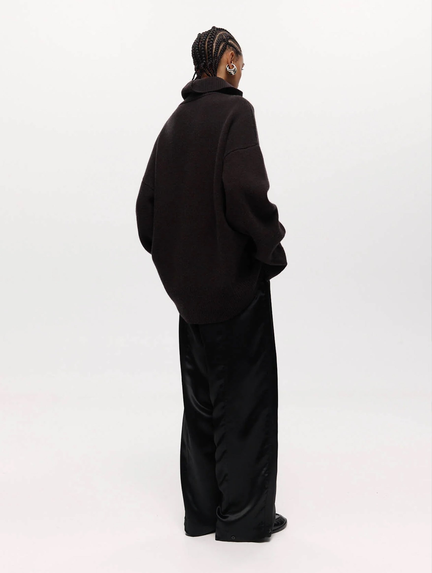 Theo Cashmere Jumper in Sable