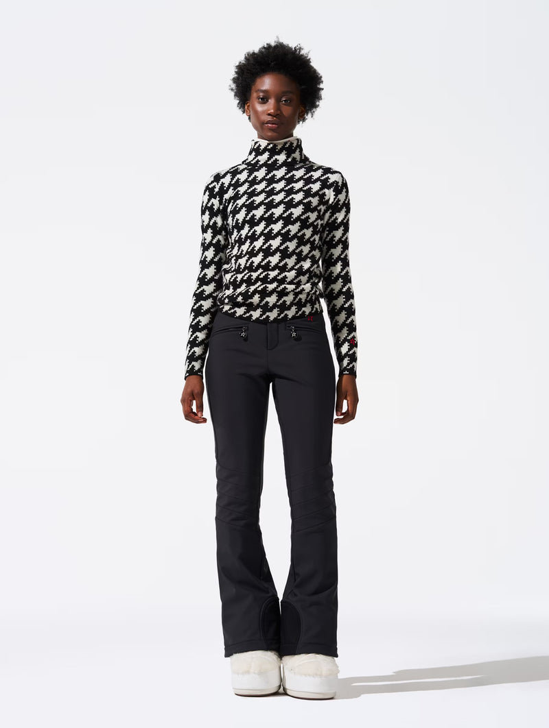 Turtle Neck Sweater in Houndstooth