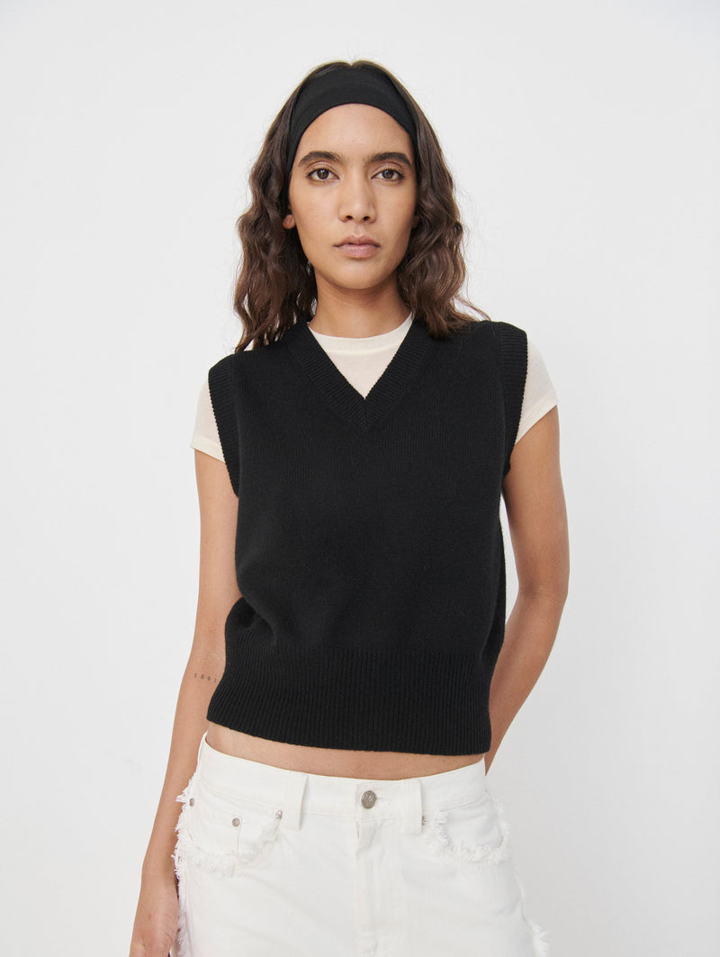 Merino Cashmere Vest in Black